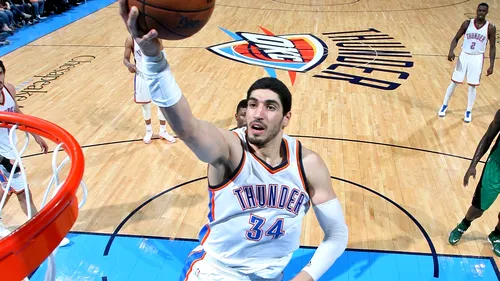 Apariție de cinci stele la București! Jucătorul din NBA, Enes Kanter, va fi prezent duminică pe terenul de la Veranda Mall