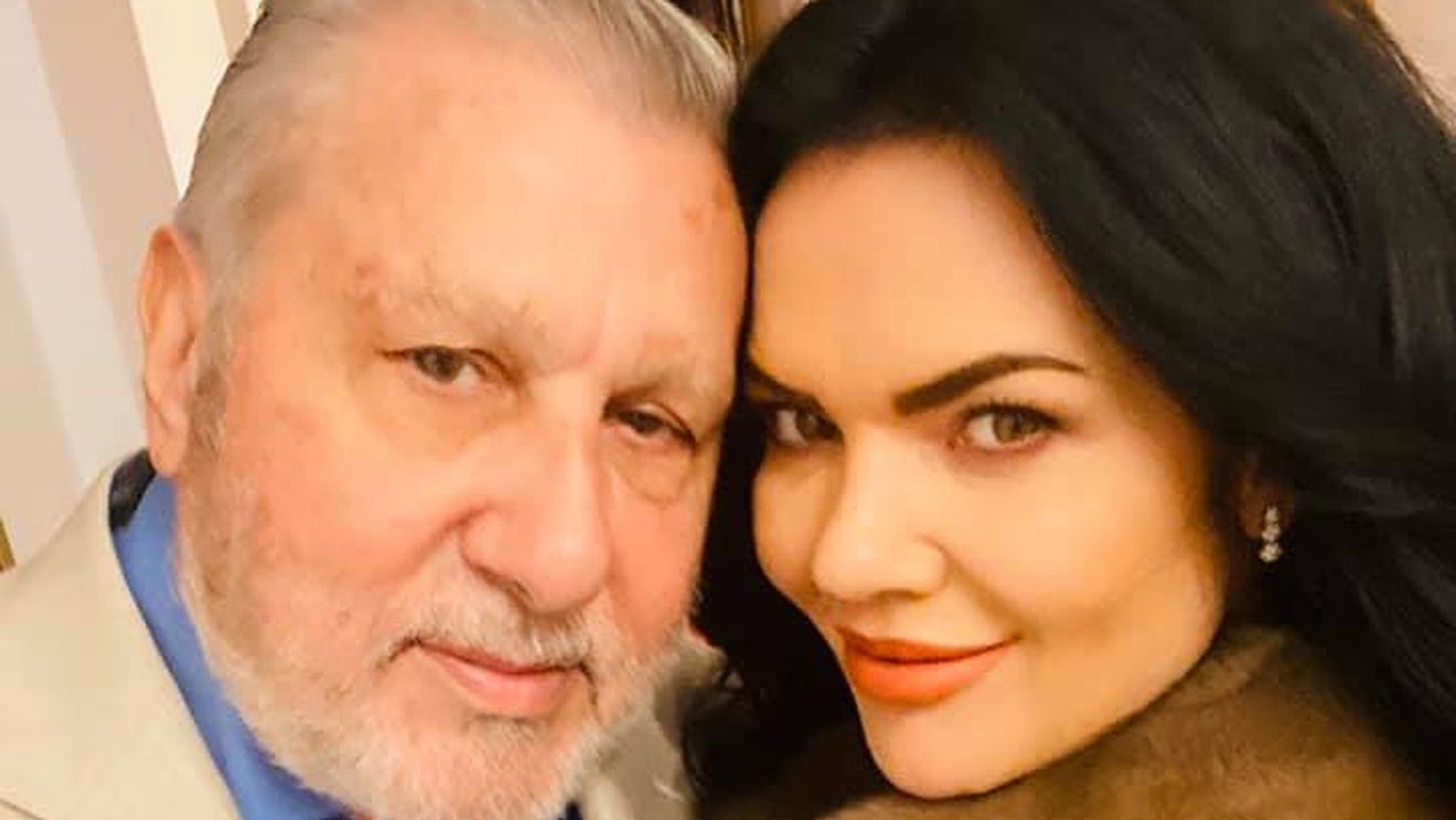 UPDATE | Reacția fostului tenismen. Ilie Năstase pompează încă bani în ultima mașină de fițe pe care i-a achiziționat-o soției Ioana. „Nu vrea să înțeleagă" | SPECIAL