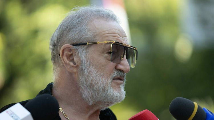 Gigi Becali i-a mitraliat pe toți fotbaliştii săi, doar un nume a lăudat: „Poți să îi dai şi 100.000.000 de euro, tot îşi dă viața!”