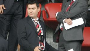 "Calitățile lui Borcea sunt jocurile de culise! Atât știe să facă!"