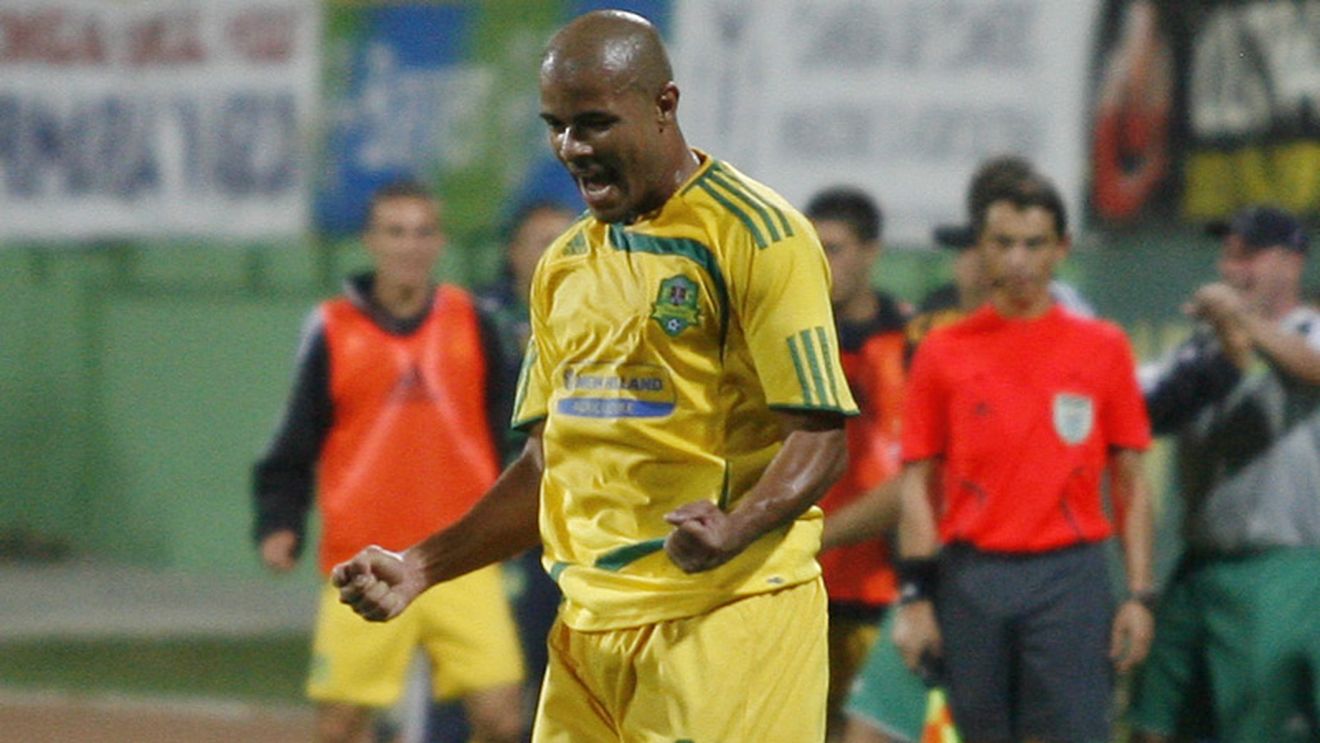 "Wesley e nesimțit! **Vrea salariul mărit că nu l-am lăsat la 'Al Vasile'