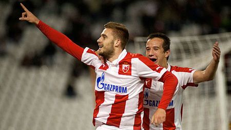 FCSB, la un pas de transferul după care a alergat toată vara. Dică a făcut anunțul: "Suntem foarte aproape!"