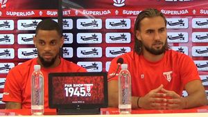 Au crescut la PSG și Marseille și acum vor să rezolve problemele ofensive de la UTA: „Avem relația aceasta în franceză…”