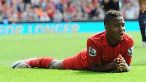 Roy Hodgson, criticat după ce a făcut publică discuția cu Raheem Sterling. "Trebuia să rămână între ei". Cum cred două legende ale lui Liverpool că ar fi trebuit să "mintă" selecționerul Angliei