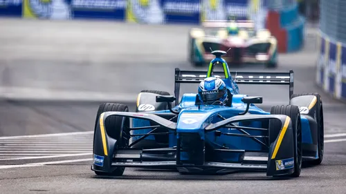 Hegemonia Renault în Formula E. Francezii au ajuns la trei titluri consecutive la constructori. Buemi a pierdut titlul în ultima etapă.