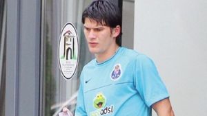 Săpunaru, din nou titular la FC Porto