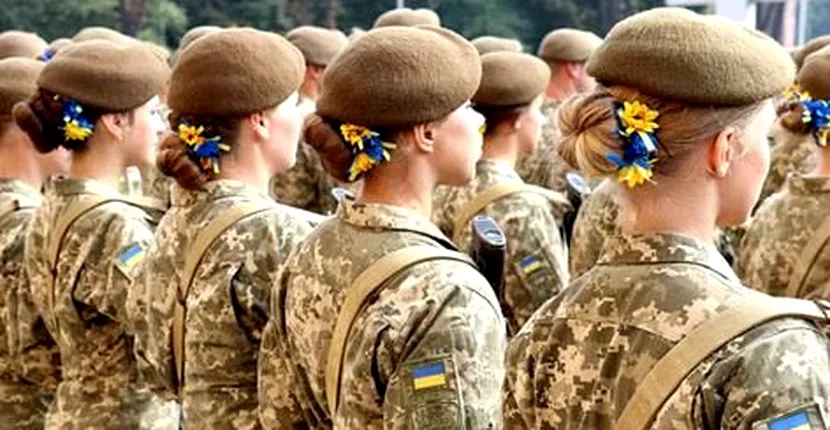 Peste 50.000 de femei servesc în armata ucraineană. Există peste 5.000 de femei în prima linie de apărare