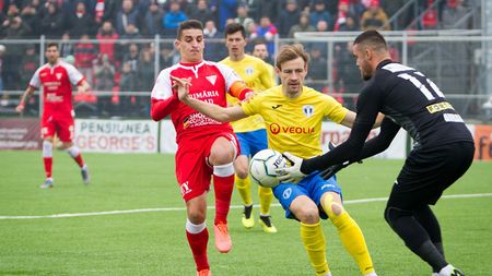 EXCLUSIV | S-a decis modul în care se încheie sezonul de Liga 2. Șase echipe vor lupta pentru promovare, cu punctele înjumătățite. Ce se întâmplă cu restul echipelor. AICI ai toate detaliile