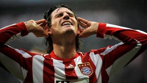 Semnul destinului?** Gomez: "Am salvat 33 de mineri, port numărul 33 și am dat 3 goluri!"