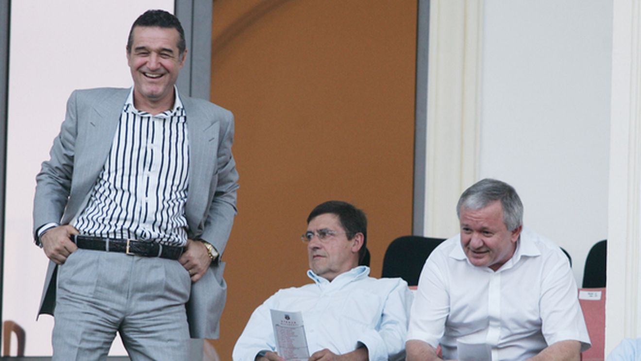Porumboiu: "Lui Gigi i s-a tăiat macaroana!** În curând va vorbi doar despre magazioner"