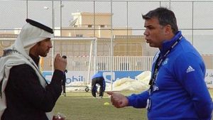 Olăroiu, lăudat în Italia de fostul campion mondial, Fabio Cannavaro: "Mă înțeleg perfect cu el"