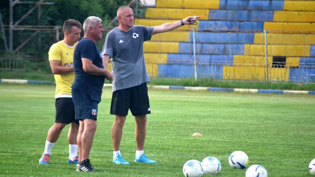 Gabriel Paraschiv s-a despărțit de Flacăra Moreni după 12 ani și jumătate! Noul antrenor al echipei este fostul secund al Chindiei