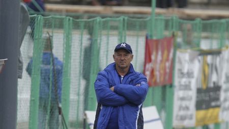 "Steaua s-a chinuit cu niste panarame!"