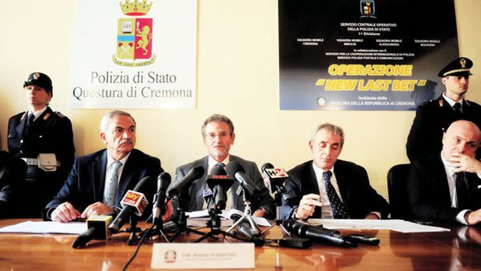 Au demascat Caracatița pariurilor ilegale din Italia:** "Băieți, am ajuns în vârf! Cu ajutorul șefului, vom truca un meci din Serie A"