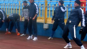 Reunire fără străini