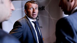 Petrescu și Munteanu, în mijlocul unui scandal de 'ultraj'!** Rușii sunt exasperați: "Discut cu președintele Federației, nu e normal așa ceva"