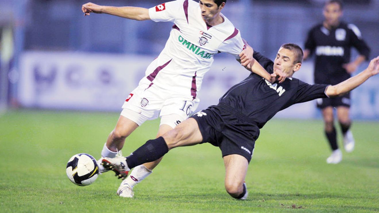 „Noi am câștigat! Cine ne dă banii?"