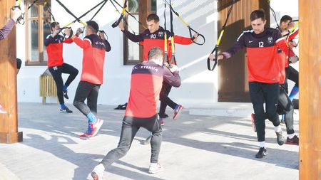 ProSport a stat de vorbă cu preparatorul fizic al lui Vardar! "Steaua folosește TRX-ul? E o metodă care a revoluționat fotbalul!"