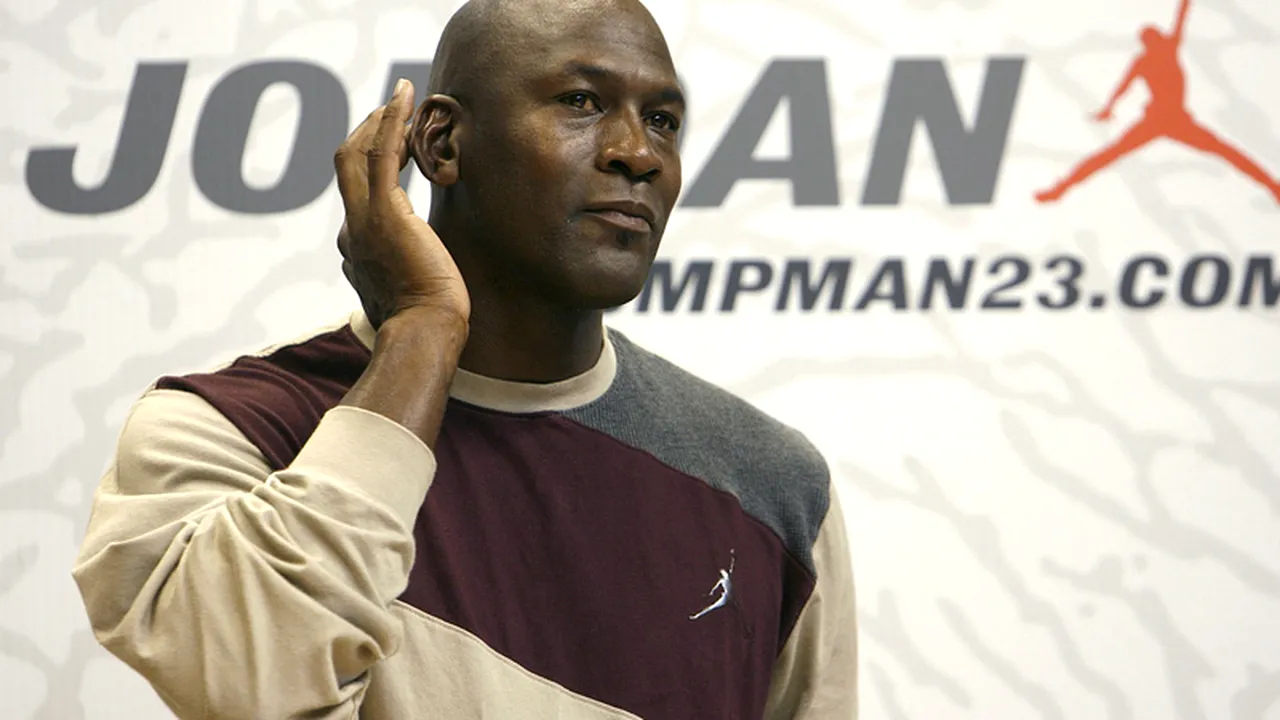 VIDEO | Asta înseamnă să fii regele sportului american. Michael Jordan, rețeta unei mașini de făcut bani