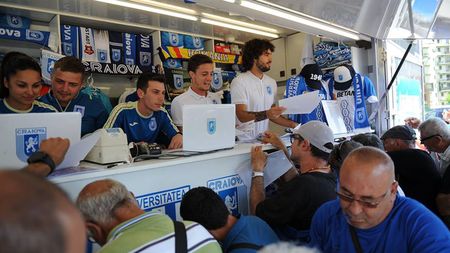 CS U Craiova a scos deja la vânzare abonamentele pentru următorul sezon al Ligii 1. Marcel Popescu le dă suporterilor o veste bună și una proastă. "Ne oprim la acest prag"