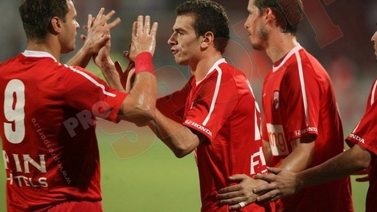 Unde nu-s fundași, vai de atacanți! Regula lui Andone: "Trebuie să dam cu un gol mai mult decât adversarii"