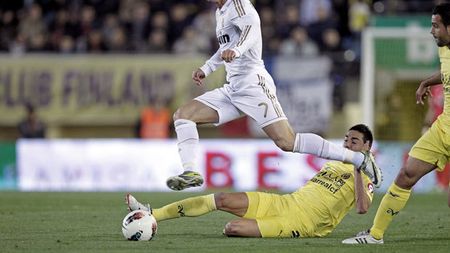 Le fuge pământul de sub picioare!** Mourinho a văzut măcelul cu ochii lui: patru eliminați, Real pierde două puncte în lupta cu Barcelona