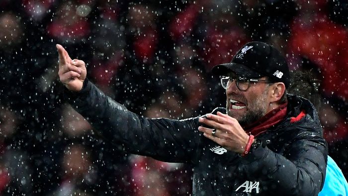 Jurgen Klopp, reacție șocantă înaintea meciului cu Atletico! "Țineți-vă mâinile acasă, idioților!" Momentul în care managerul lui Liverpool a fost învins de isteria coronavirus | VIDEO