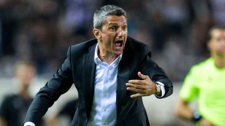 Răzvan Lucescu a răbufnit după ce PAOK a distrus-o pe AEK: „Lumea a fost nedreaptă cu noi!”