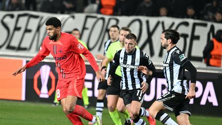 Decizia UEFA dă naștere unor controverse exact înainte de FCSB - PAOK. Ce au descoperit grecii despre arbitrul care l-a eliminat pe Taison în tur