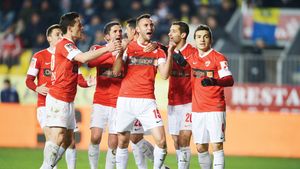 Egali cu Steaua în acest an!** În clasamentul returului, "câinii" au același număr de puncte ca roș-albaștrii