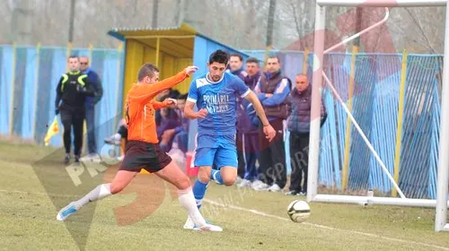 FOTO: Florin Costea a debutat pentru noua sa echipă!** Atacantului i s-a promis fotoliul de primar, dacă menține echipa în Liga I :)