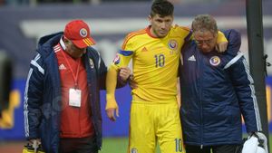 Iordănescu, ironic cu Gâlcă: "Am ținut cont de doleanța lui, i l-am trimis pe Tănase"