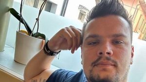 Cum s-a apucat Mario Iorgulescu de droguri: „O fată din Elveția mi-a zis că pot să mă culc cu ea, dacă trag cu ea. Așa au început nenorocirile”