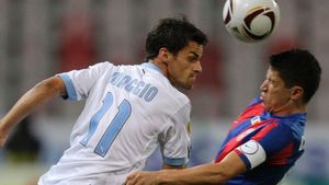 Tănase l-a imitat perfect pe Ronaldinho! VIDEO - Golul senzațional al "Dințosului" cu Anglia