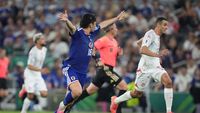 Istvan Kovacs a luat decizia. Tot stadionul a huiduit, deşi era obligat să facă asta!