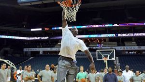 VIDEO Ca în vremurile de glorie!** Air Jordan, slam-dunk FABULOS la 48 de ani