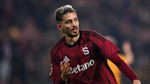 Albion Rrahmani, variantă bombă pentru Dan Șucu: „La Rapid poate face asta”