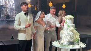 Când ești milionar în euro, nu mai ții cont de numărul lor. Întrebarea care l-a pus pe Mirel Rădoi în dificultate: „Nu știu, spre rușinea mea”