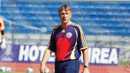 Săndoi: "Sunt prea tineri"