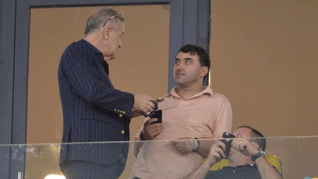Luțu ar vrea principal la FCSB, dar nu acum! Tricoul pe care l-a avut azi la prezentarea lui Bogdan Andone arată că viitorul îi aparține :) FOTO