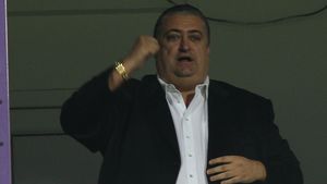 Iancu spune că palmaresul e la el