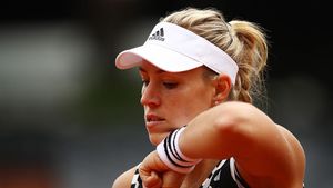 Înfrângere rușinoasă pentru Kerber: "Am nevoie de odihnă!" Liderul mondial a pierdut cu 6-3, 6-1 la Hong Kong