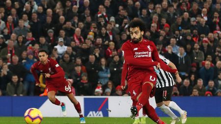 Boxing Day "croit" pentru Liverpool! Clasamentul din Premier League, "rupt" la jumătatea competiției: City a pierdut și locul al doilea, Klopp visează la marele trofeu. Rezultatele de miercuri, cu Florin Andone pe teren în ultimele 11 minute din Brighton - Arsenal