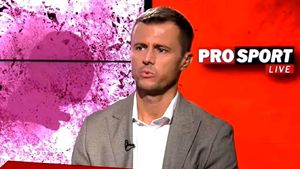 Au vrut acționarii să le dea țeapă fanilor lui Dinamo Bucureşti cu abonamentele pentru noul sezon? Reacția oficială după ce ultraşii au făcut scandal: „Argumentele pot fi combătute”