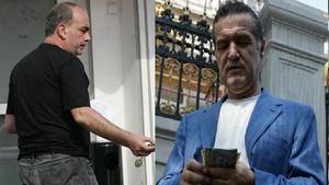 Nețoiu: "Zici că te-ai răzgândit, că ai crezut că nu joacă corect" Becali: "Da, dă-i bă în p...mea, mă joc cu ei! Ești nebun?!"