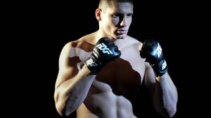 Prințul kickboxingului, olandezul Rico Verhoeven, intră în cușcă la RXF 20 pe 19 octombrie, la Sibiu