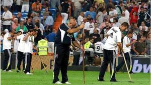 VIDEO Mou face legea pe Bernabeu! S-a plâns de gazon și acesta a fost schimbat în 48 de ore!