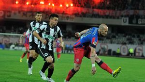 FOTO | Latovlevici, așa cum nu l-ați mai văzut până acum. Stelistul, surprins într-o ipostază în care fanii îl observă foarte rar