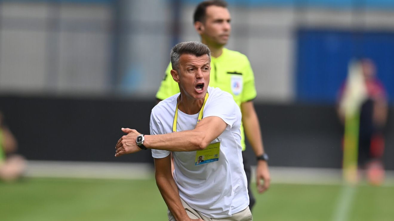 Ovidiu Burcă a exclus alți doi jucători din lot. Au refuzat să meargă în deplasare și nu au mai fost primiți la Săftica. Cum se apără unul dintre fotbaliștii sancționați: „Am preferat să stau acasă și să învăț!” | EXCLUSIV
