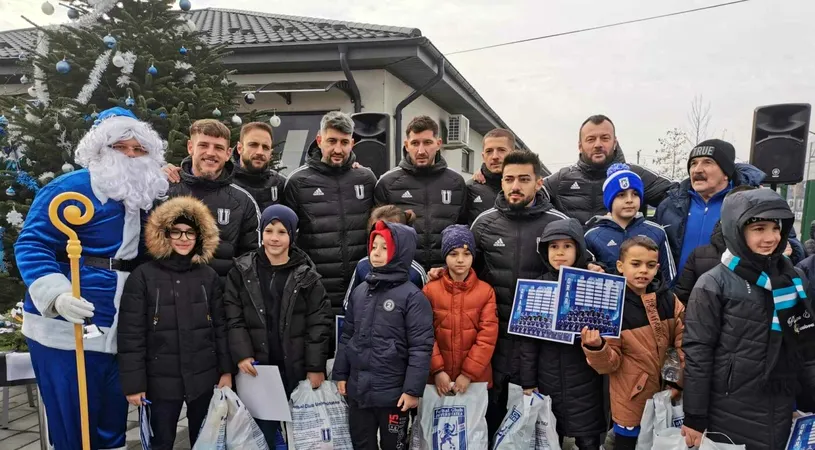 Moș Crăciun, frații Costea, Mihai Dina, Vlad Achim, Dragoș Albu, Radu Negru și Mogoșanu le-au dat cadouri juniorilor lui FCU | SPECIAL